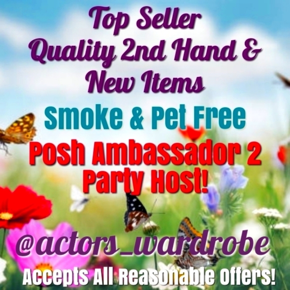 BUY WITH CONFIDENCE! ACCEPTING REASONABLE OFFERS! PARTY HOST!! - Picture 1 of 1